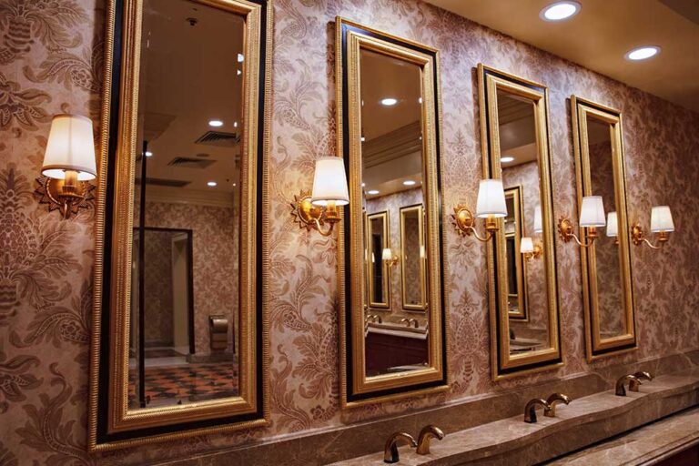 Cabinet Glass Replacement in Dubai: Kitchen and Display Door Guide